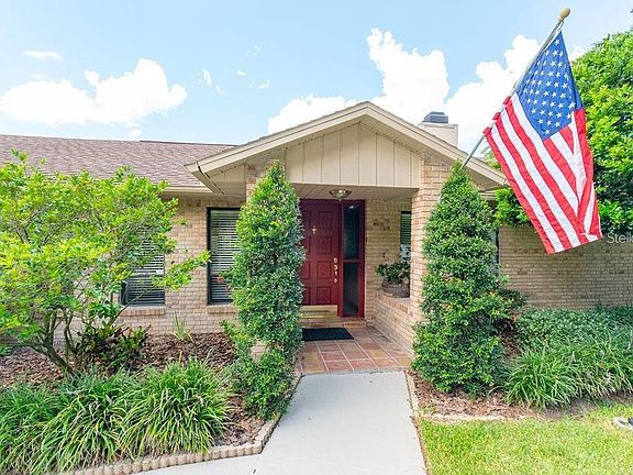 3rd image of 3936 Orange Lake Dr