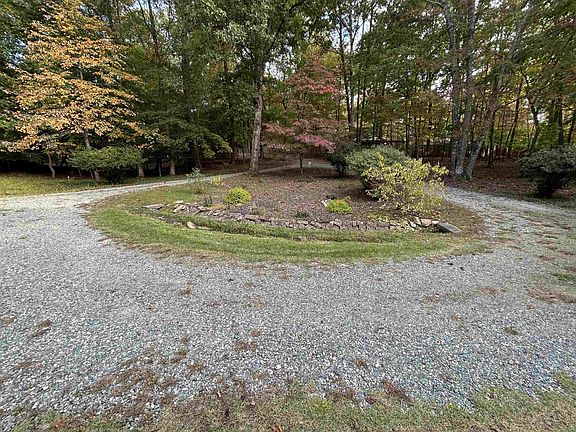 5th image of 3114 Landeau Dr