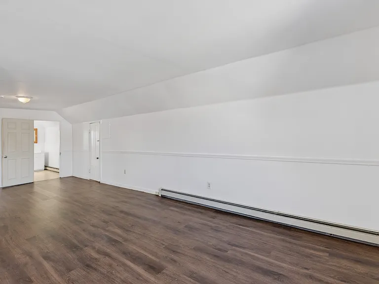 4 Tucker St #4 — Photo 14