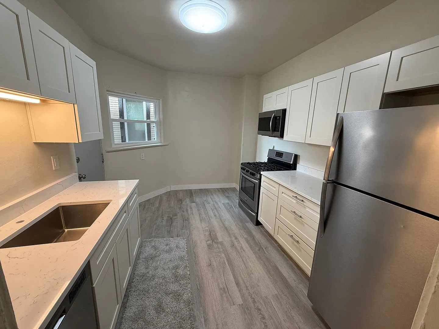 108 Craighead St — Photo 1