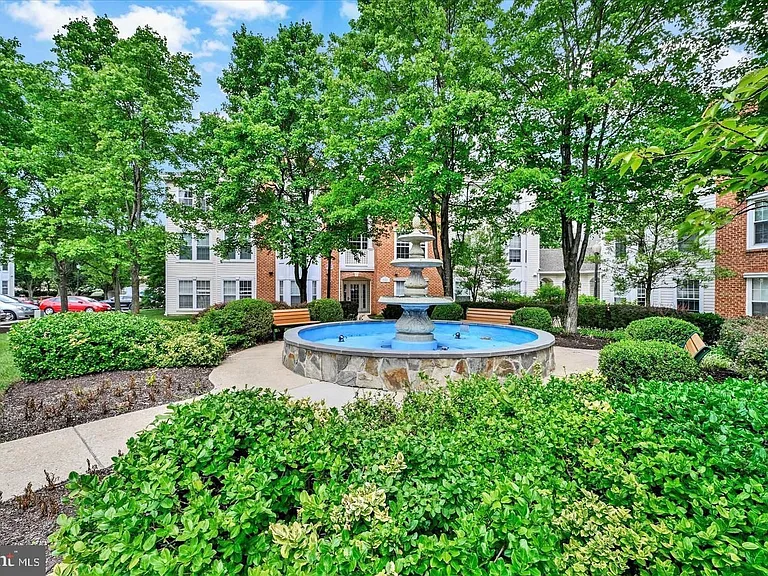 5971 Millrace Ct #E102 — Photo 22