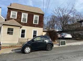 269-271 Caldwell Ave, Paterson, NJ 07501