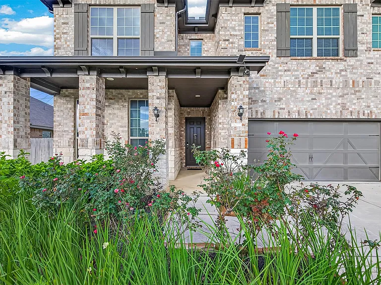 6506 Tiburon Lakes Dr — Photo 2