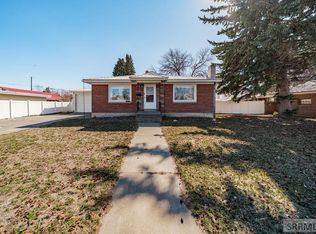 970 9th St, Idaho Falls, ID 83404