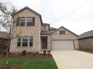 1716 Opaca Dr, Fort Worth, TX 76131