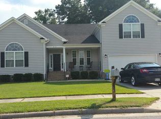 816 Dawson Cir, Chesapeake, VA 23322