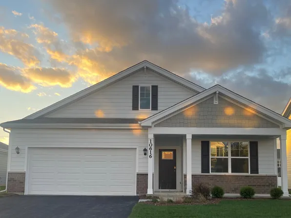 10616 Morse Pl, Crown Point, IN 46307