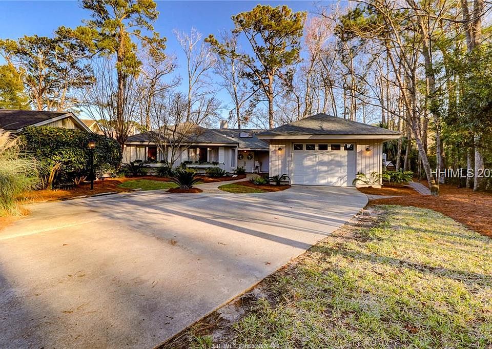 1st image of 2 Black Rail Ln