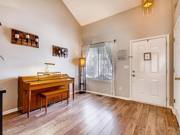 4th image of 9705 Canberra Dr