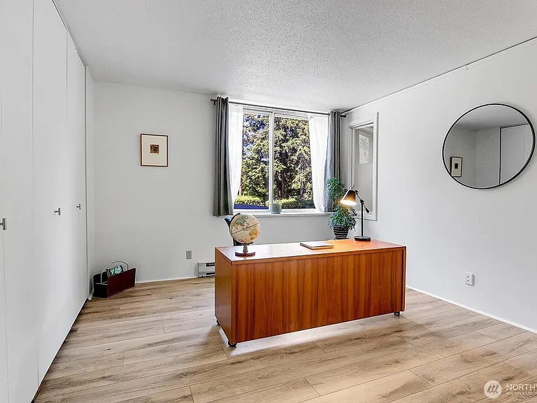 4540 8th Ave NE #202 — Photo 7