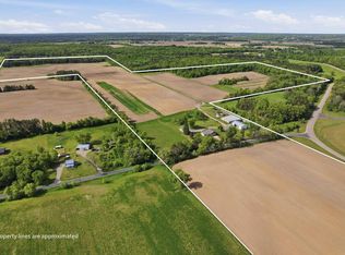 9523 River Rd, Amherst, WI 54406