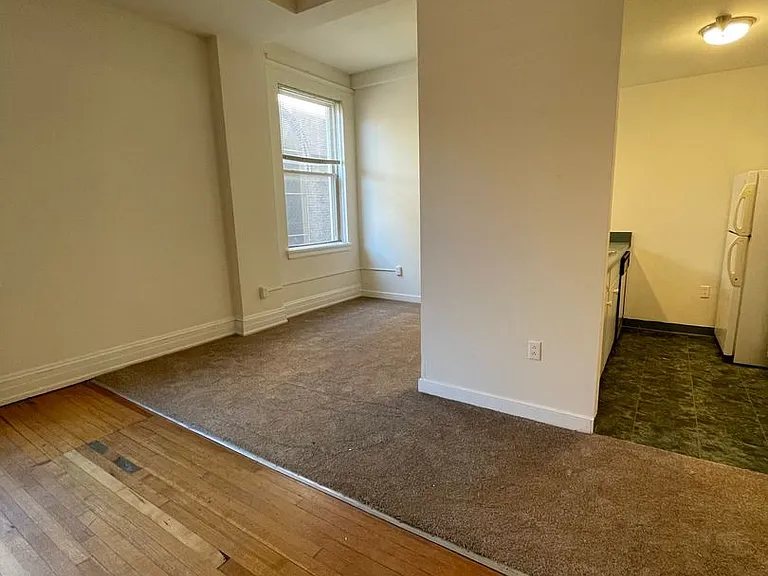 415 E. Grace Street — Photo 30