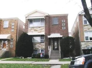 4849 W Roscoe St #2, Chicago, IL 60641