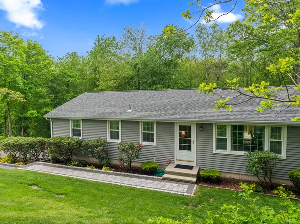 134 West Lake Avenue, Guilford, CT 06437