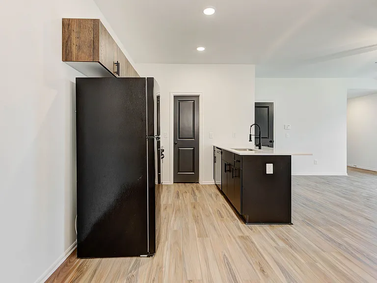 506 N Canyon Ter — Photo 12