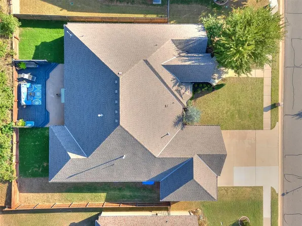 10404 Cherrywood Dr, Oklahoma City, OK 73151