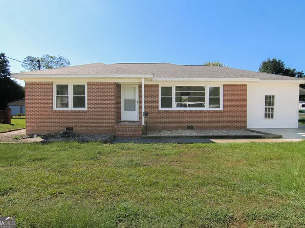 1005 Green St, Warner Robins, GA 31093