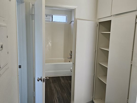 4th image of 7338 N Cole Ave #1
