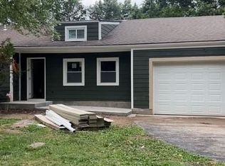 2399 NW Osage Cir, Riverside, MO 64150