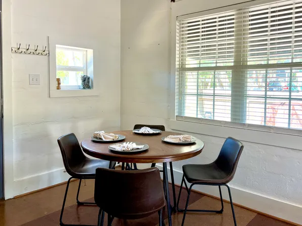 202A 2nd Ave #A, Tybee Island, GA 31328