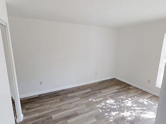 4th image of 5611 Fulcher Ave #1-19