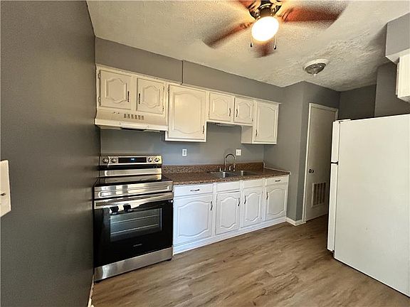 4th image of 365 N 12th St #3