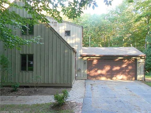 2nd image of 15 Woodland Dr