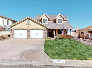 13745 Chinquapin Dr, Victorville, CA 92395