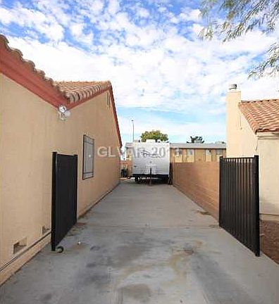 2nd image of 819 Verde Canyon Dr