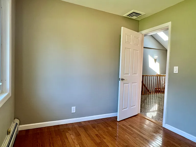 2240 Jones Rd — Photo 13