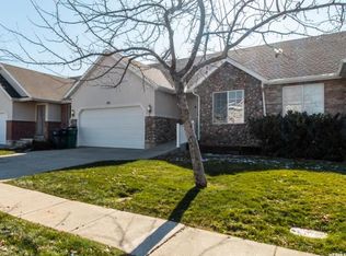 43 W 1850 N, Layton, UT 84041