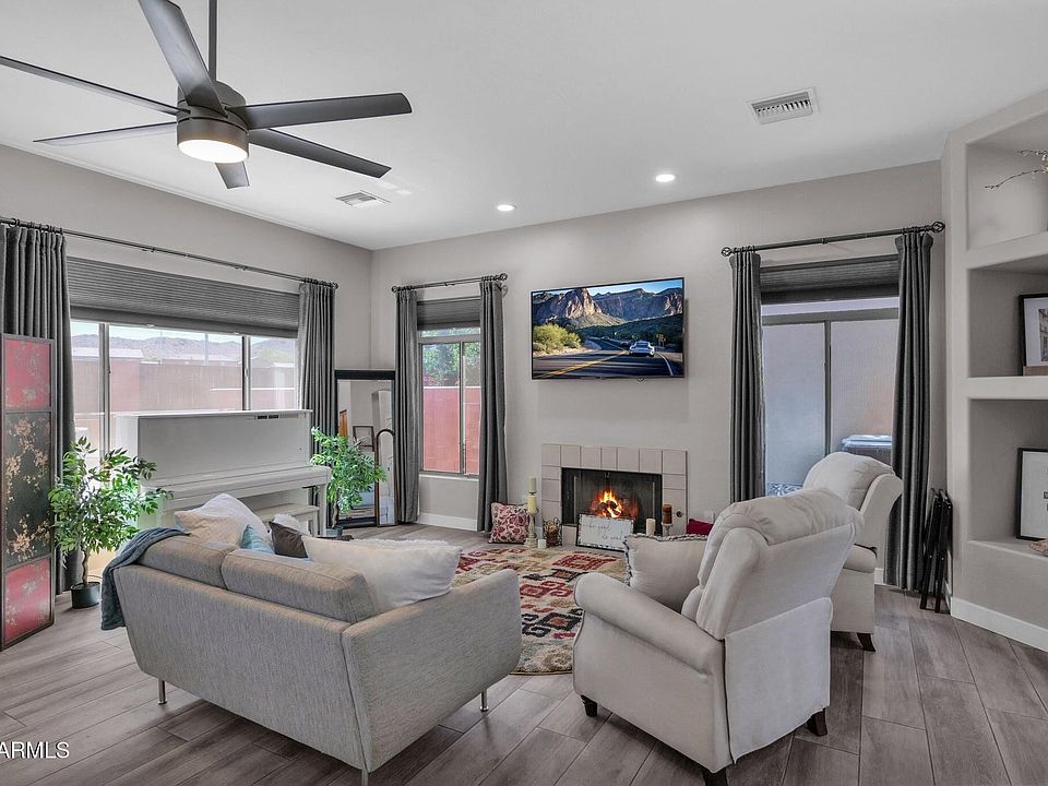 1st image of 3917 E CARTER Drive