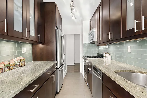 Sold by Compass | media 3