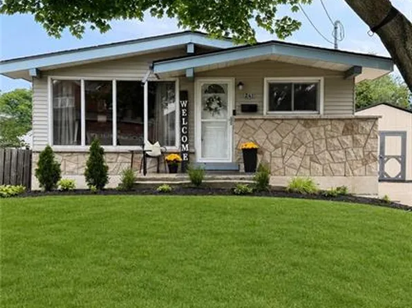 241 Thorner Dr, Hamilton, ON L8V 2M6