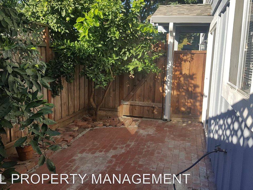 1st image of 3188 Groth Ct