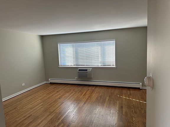 4th image of 9240 Jill Ln APT 2S