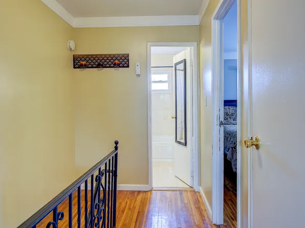 627 Beach 65th Street image 13 of 30