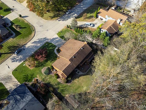 4th image of 2932 Bella Vista Dr