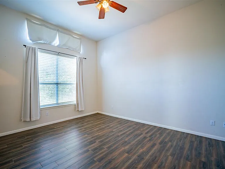 12709 Lee Park Ln — Photo 14
