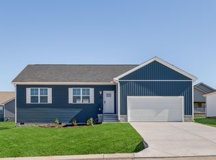 262 Stoneview Dr, Crossville, TN 38571