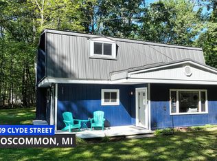 109 Clyde St, Roscommon, MI 48653