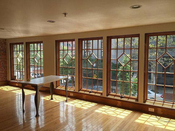 2nd Floor Living Room