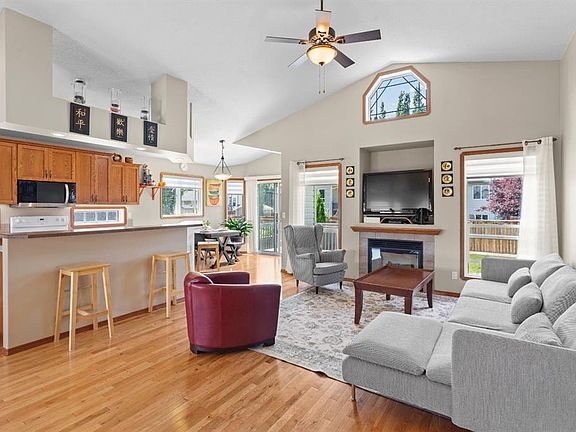 4th image of 5408 E 59th St