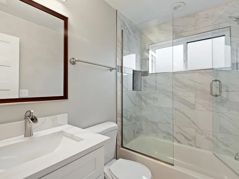 175 S Meade St — Photo 20