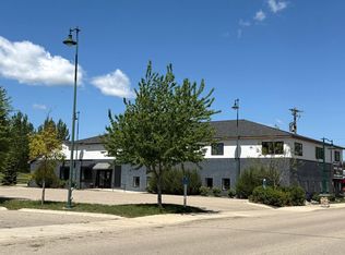 130-1 Lake Ave N, Spicer, MN 56288