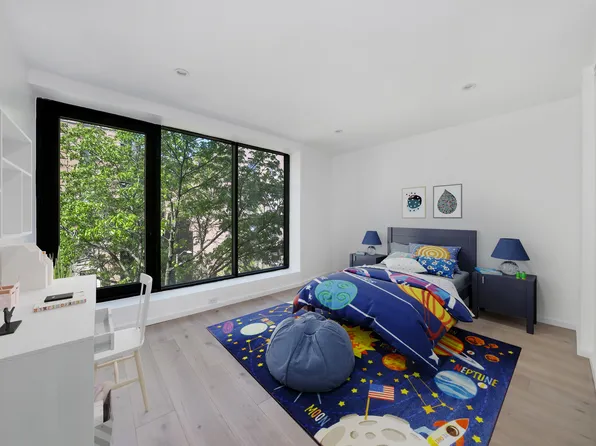 76 West 105th Street image 13 of 18