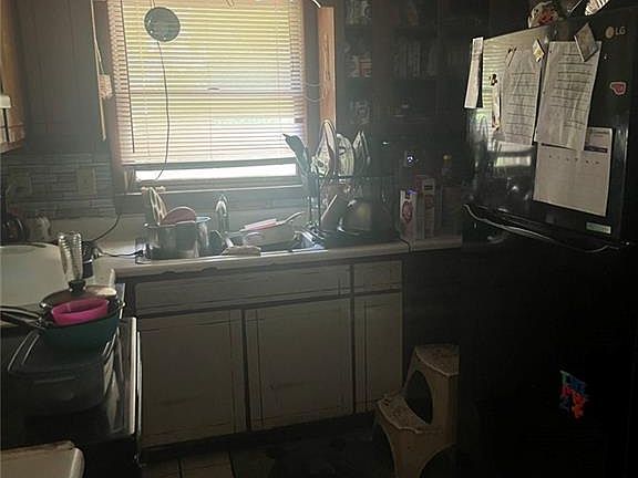 5th image of 6772 Bedford Rd