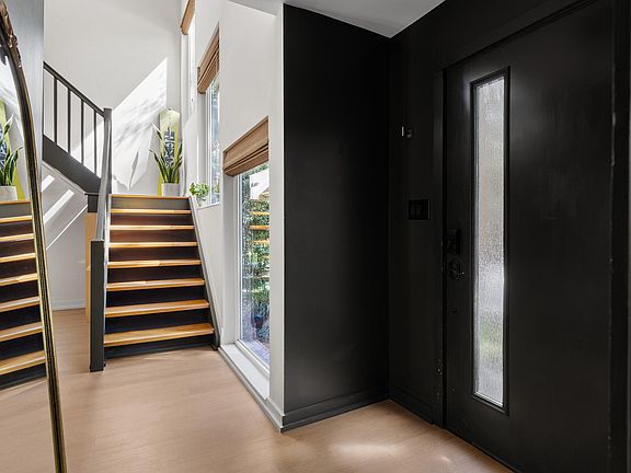 4th image of 5208 Saddle Ct