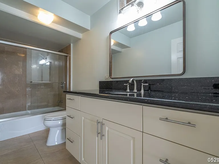 2533 Ala Wai Blvd #1203 — Photo 21
