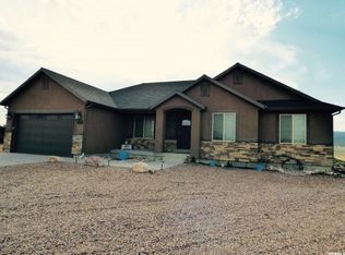 1285 N Yellow Hill Dr, Vernal, UT 84078